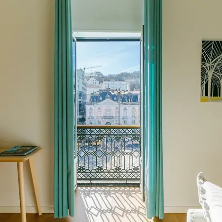 Διαμέρισμα The Savoy Truffle A Chic Retreat With The View *