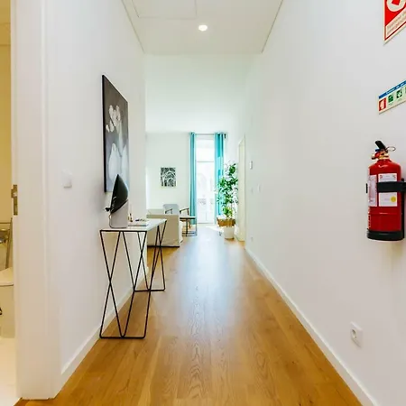 Minimal Lust R2 Apartman